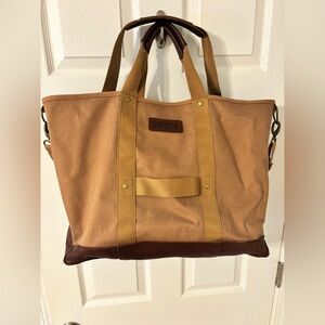Duluth Trading Co Tan and Brown Extra Large Duffel Bag